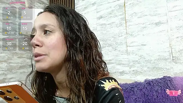 LunaaMorena online show from March 7, 1:52 pm