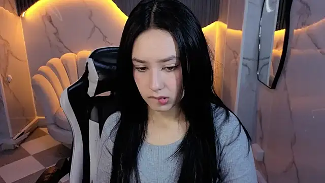 Aleja05 b online show from February 5, 12:32 pm