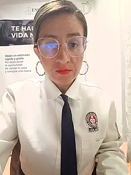 Valentina--1 online show from May 15, 10:22 am