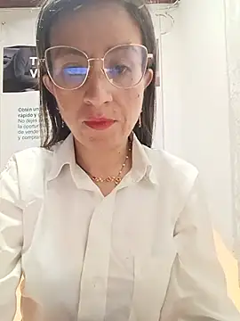 Valentina--1 online show from May 18, 9:59 am