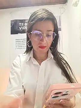 Valentina--1 online show from May 28, 10:23 am