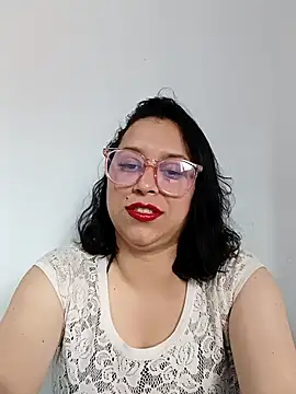 Caroline-17 online show from November 27, 6:10 pm