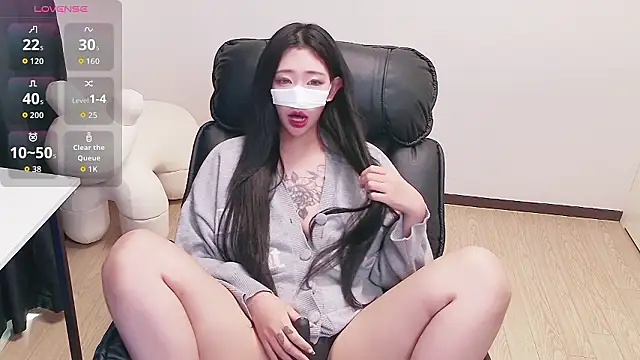 Milk Sola online show from July 12, 4:36 am