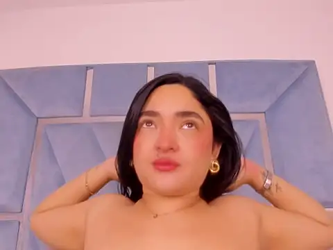 esmeraldaasm online show from November 20, 12:27 pm