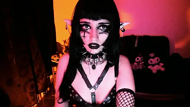 Snapshot of Yueeclipsa chatting on February 13, 4:41 am Yueeclipsa online show from February 13, 4:41 am