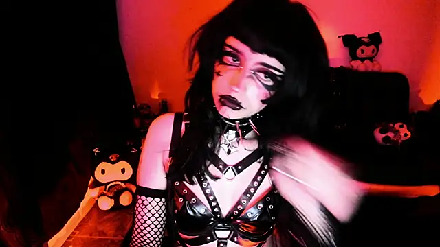 Snapshot of Yueeclipsa chatting on March 13, 4:30 am Yueeclipsa online show from March 13, 4:30 am