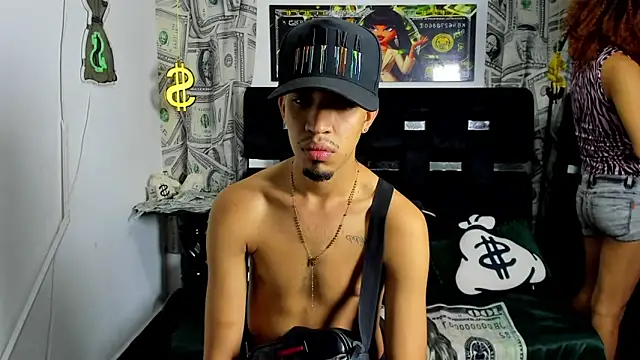 Horny Duo0 online show from November 25, 3:17 am