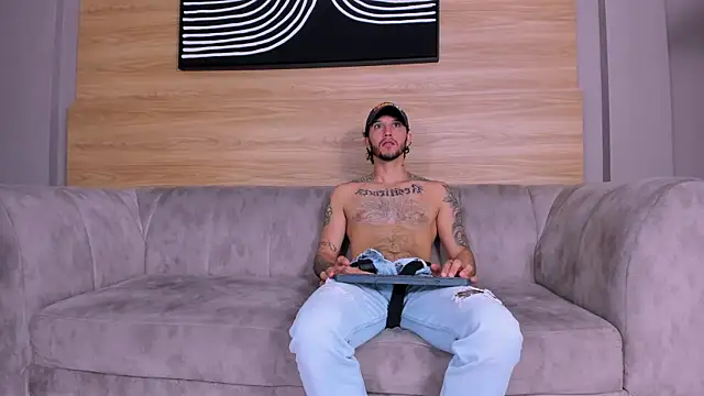 tonny  08 online show from October 25, 1:29 pm