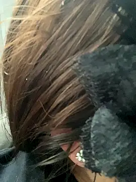 Snapshot of crazzyanne chatting on December 13, 8:25 pm crazzyanne online show from December 13, 8:25 pm