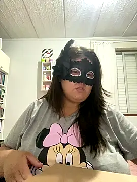 Snapshot of crazzyanne chatting on December 16, 4:06 am crazzyanne online show from December 16, 4:06 am