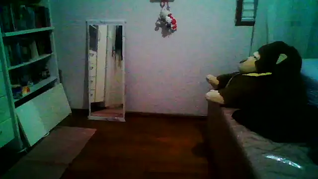 Snapshot of crazzyanne chatting on March 11, 5:13 am crazzyanne online show from March 11, 5:13 am