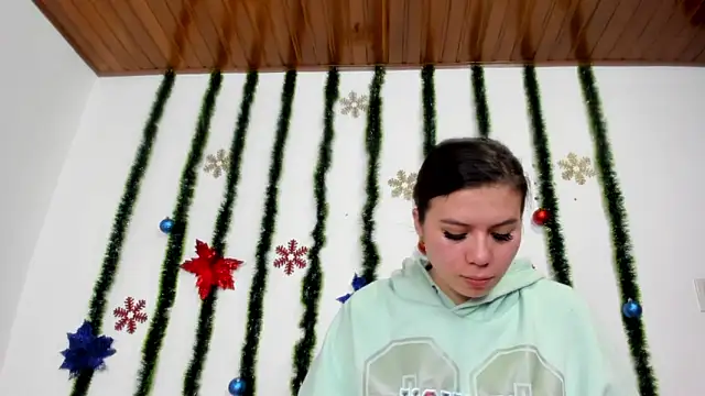 Vanessa Martinz online show from November 23, 12:27 pm