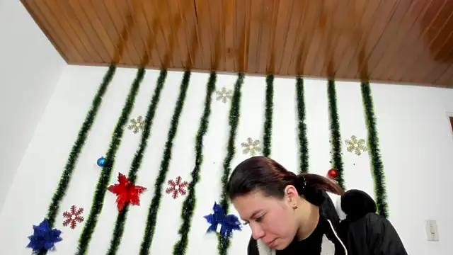 Vanessa Martinz online show from November 24, 12:16 pm