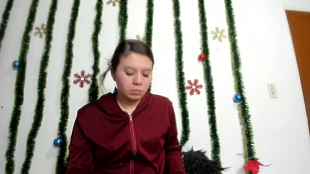 Snapshot of Vanessa_Martinz chatting on December 17, 12:22 pm Vanessa Martinz online show from December 17, 12:22 pm