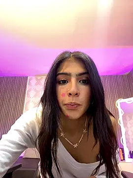 Snapshot of MAIILY_TAY chatting on November 10, 12:04 pm MAIILY TAY online show from November 10, 12:04 pm