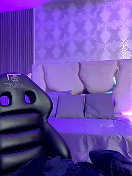 Snapshot of MAIILY_TAY chatting on November 30, 1:04 pm MAIILY TAY online show from November 30, 1:04 pm