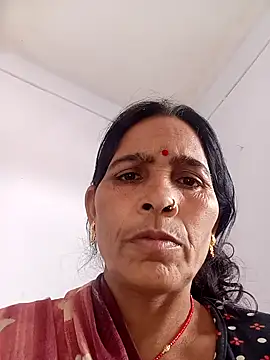 Indiangueen online show from November 18, 4:06 am