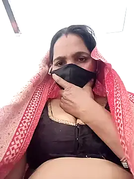 Indiangueen online show from December 14, 9:14 am