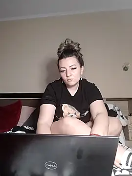 Gabrielaalialiali online show from March 13, 5:47 am