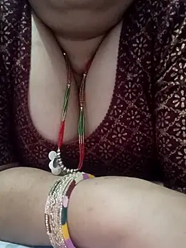 Snapshot of Best_couple2001 chatting on October 29, 3:36 pm Best couple2001 online show from October 29, 3:36 pm