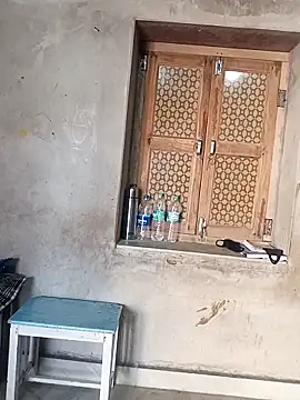 Snapshot of Best_couple2001 chatting on December 22, 5:59 am Best couple2001 online show from December 22, 5:59 am