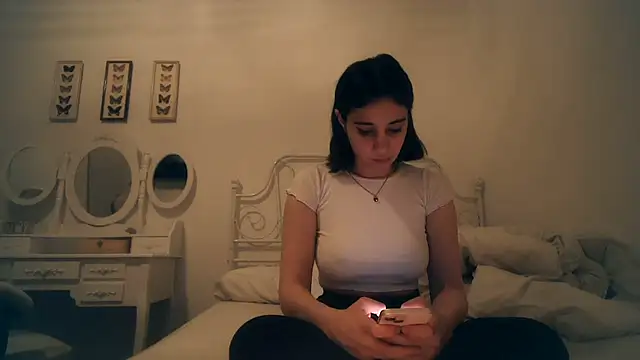 bellefleurrr online show from February 23, 10:29 pm