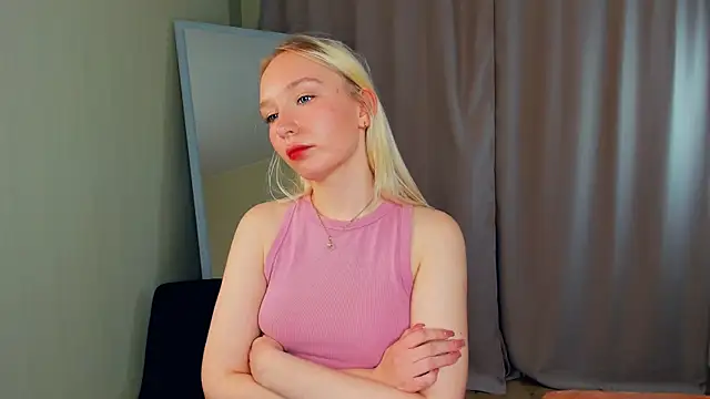 Snapshot of NorikoLiebeck chatting on November 1, 5:42 am NorikoLiebeck online show from November 1, 5:42 am