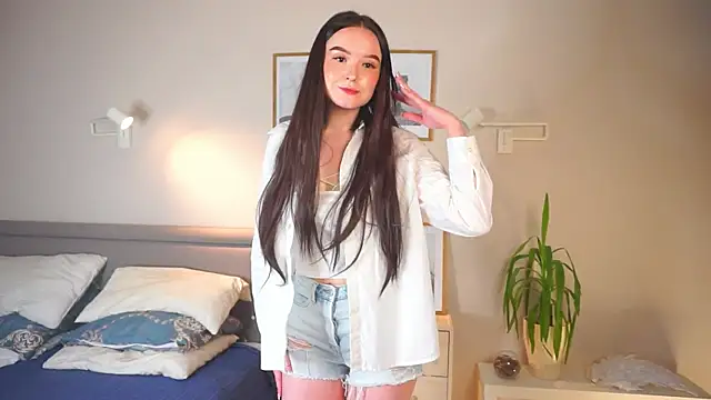 IsabelBulfer online show from November 1, 4:20 pm