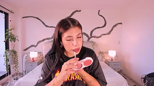 AsiaMillerr  online show from November 24, 12:38 pm