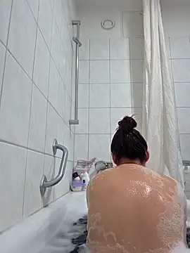 Hausverbot3 online show from March 29, 11:38 pm