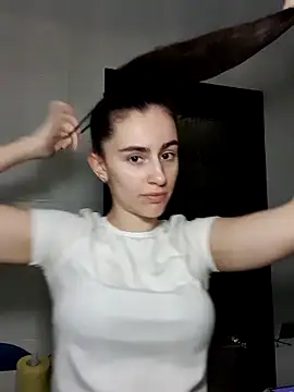  my Khaleesi  online show from November 5, 7:30 am