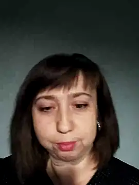 Snapshot of MaryKiki5619 chatting on December 14, 8:13 pm MaryKiki5619 online show from December 14, 8:13 pm