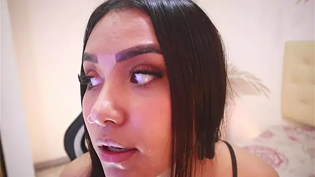 Snapshot of Isabelle_Lane chatting on December 1, 12:43 pm Isabelle Lane online show from December 1, 12:43 pm