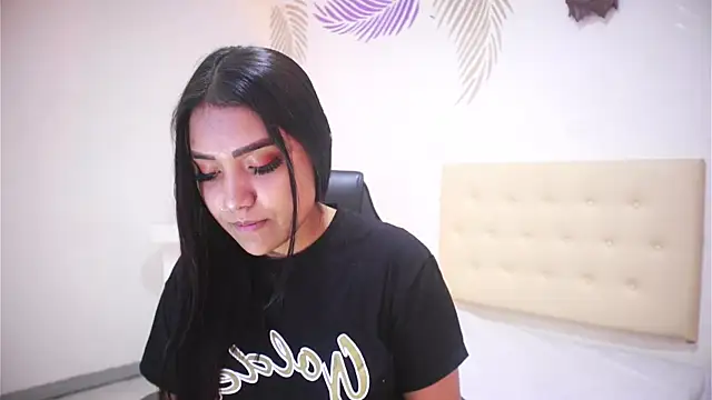 Snapshot of Isabelle_Lane chatting on December 2, 12:32 pm Isabelle Lane online show from December 2, 12:32 pm