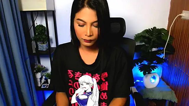 YourPrettyBella TS online show from June 25, 6:01 pm