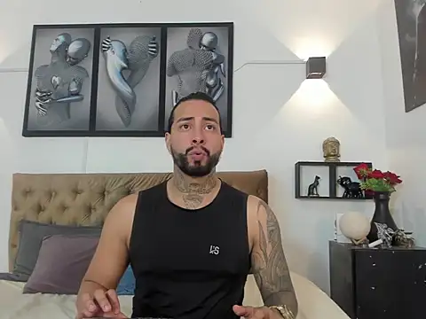 Snapshot of christopher_palmerjs chatting on November 29, 3:26 pm christopher palmerjs online show from November 29, 3:26 pm