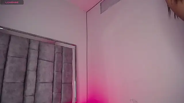 Snapshot of Soulmatesx chatting on November 28, 9:06 pm Soulmatesx online show from November 28, 9:06 pm