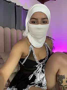 shaima   online show from July 10, 7:38 pm