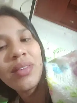 Snapshot of Dorita122 chatting on July 26, 6:21 am Dorita122 online show from July 26, 6:21 am