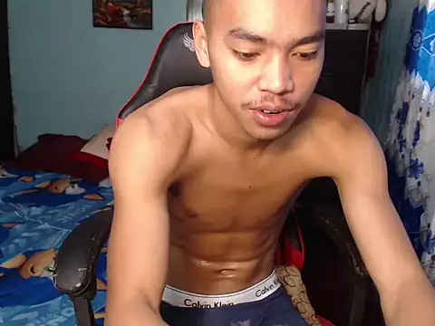 slimraz02 online show from January 19, 2:48 am