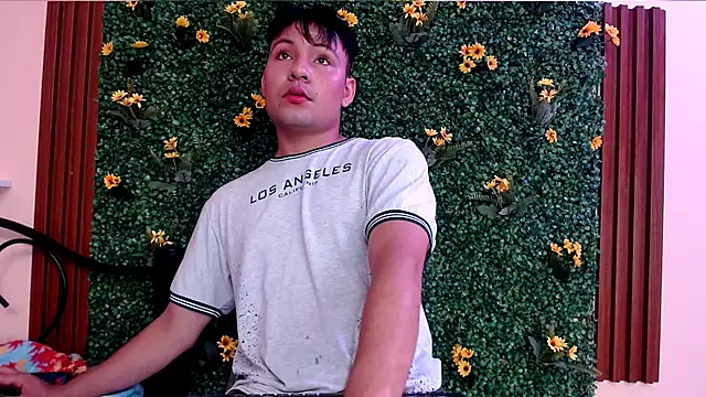 angel666smit online show from October 30, 1:34 pm