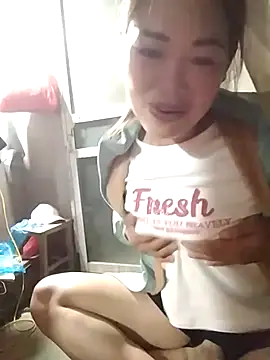 yeu-yeu online show from November 10, 1:10 pm