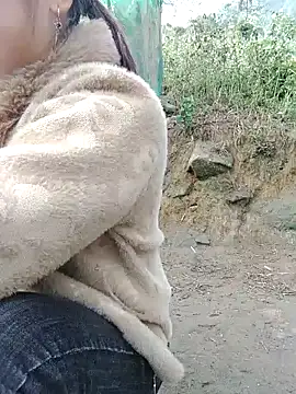 yeu-yeu online show from December 22, 1:24 am