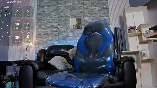 zack joness18 online show from June 13, 4:21 am