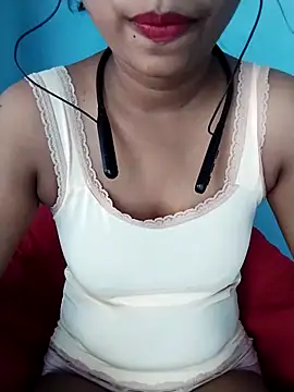 Snapshot of cute_mahi07 chatting on October 28, 7:34 am cute mahi07 online show from October 28, 7:34 am