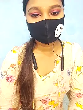 Snapshot of cute_mahi07 chatting on November 15, 7:32 pm cute mahi07 online show from November 15, 7:32 pm