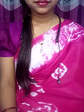 Snapshot of cute_mahi07 chatting on December 4, 10:07 pm cute mahi07 online show from December 4, 10:07 pm