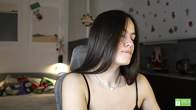 amelie shine online show from December 17, 12:22 pm