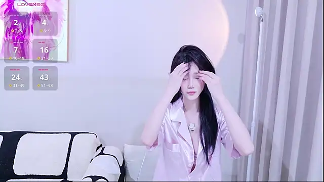 Snapshot of xiaoxi---n chatting on November 18, 10:09 am xiaoxi---n online show from November 18, 10:09 am