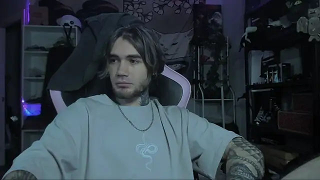 Go V Cs online show from November 23, 10:09 pm